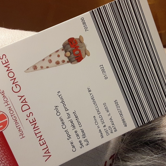 Valentines Day Gnome Plush 20" Tall Huntington Home New - Picture 6 of 7